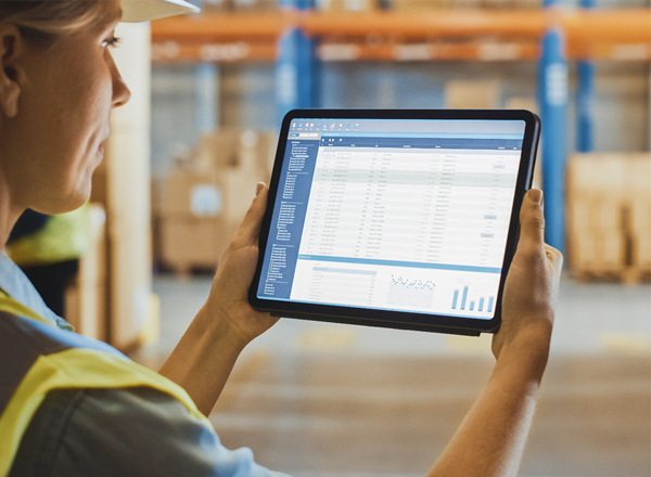 Планшетный терминал сбора данных iData P1